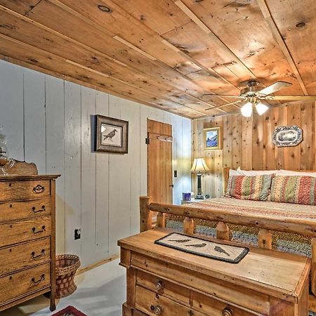 Pet-Friendly One Crow Cottage In Harbor Springs! Bagian luar foto