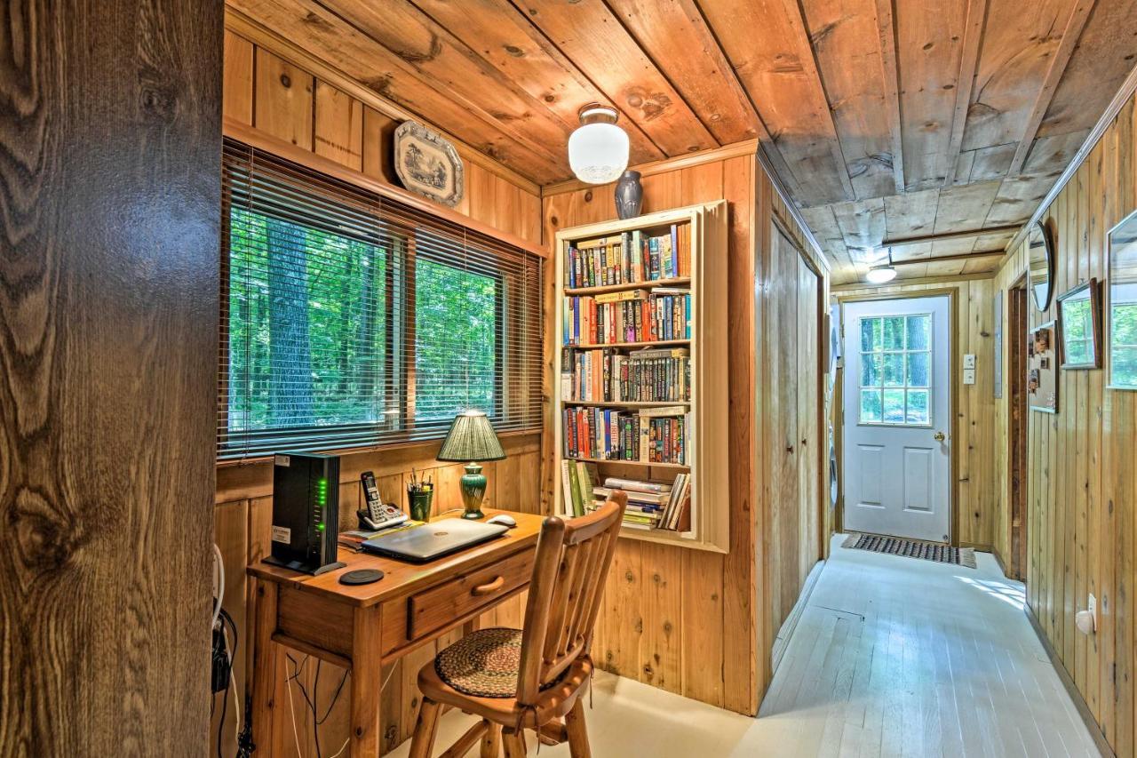 Pet-Friendly One Crow Cottage In Harbor Springs! Bagian luar foto
