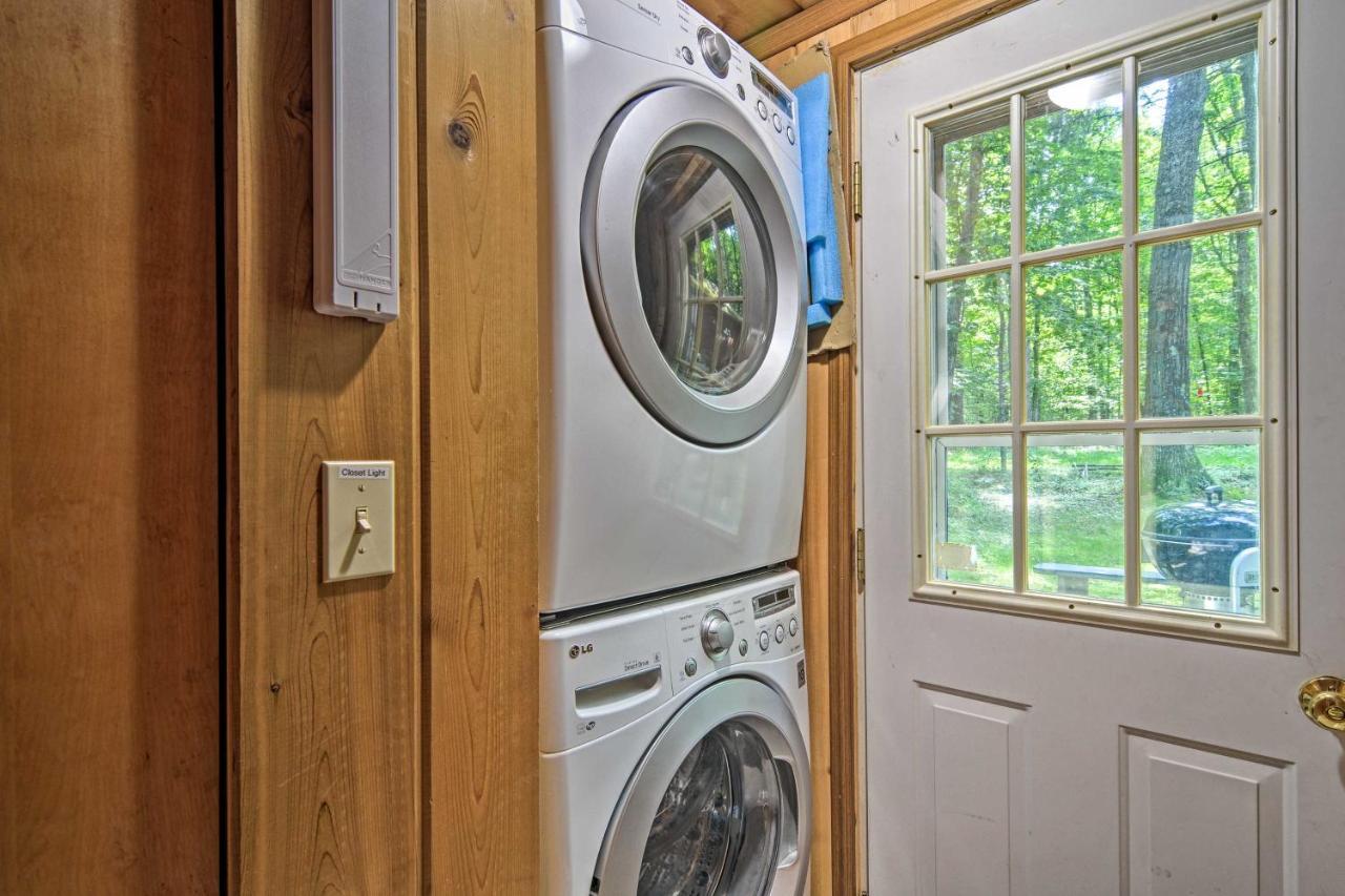 Pet-Friendly One Crow Cottage In Harbor Springs! Bagian luar foto